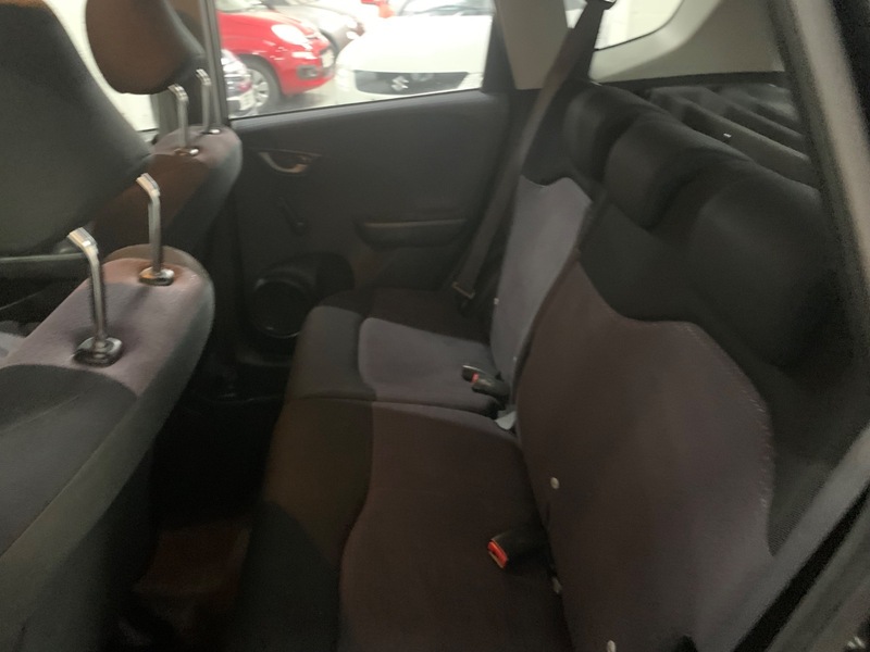 Used Honda Jazz 2010 for sale - 76924082: Photo 18