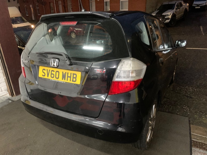 Used Honda Jazz 2010 for sale - 76924082: Photo 32