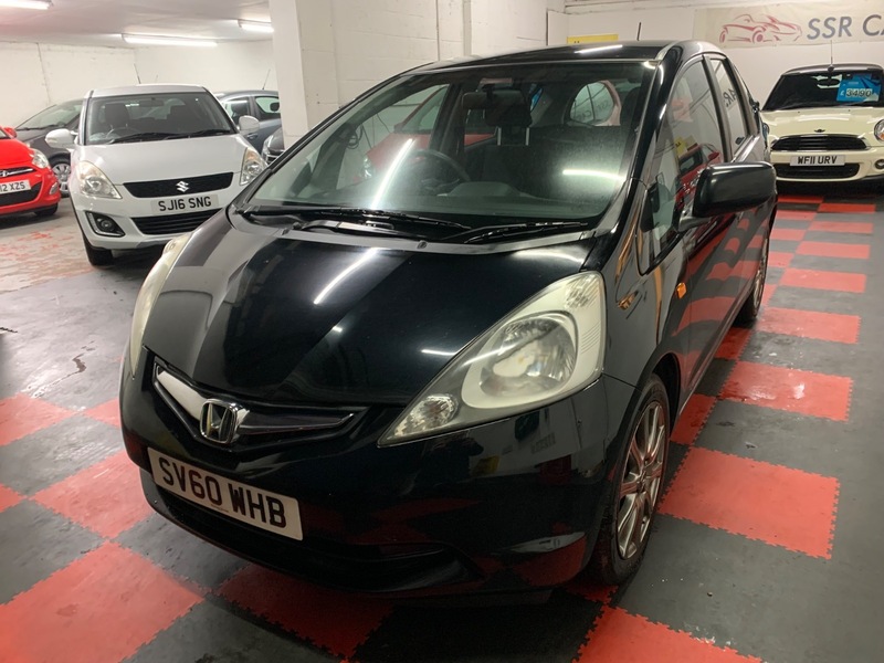 Used Honda Jazz 2010 for sale - 76924082: Photo 4