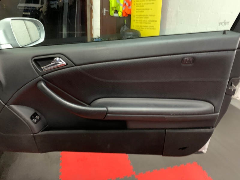 Used Mercedes-Benz M Class 2010 for sale - 77154113: Photo 19