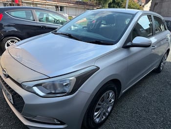 Used Hyundai i20 2015 for sale - 79643770: Photo