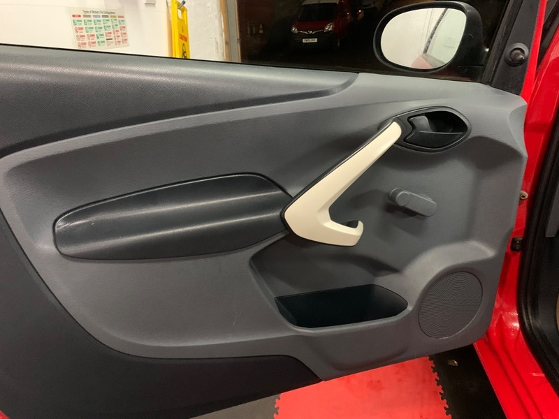 Used Ford Ka 2014 for sale - 77107378: Photo 17