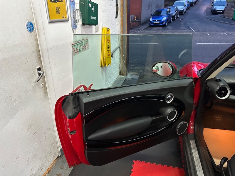 Used MINI Hatch 2013 for sale - 76986594: Photo 13