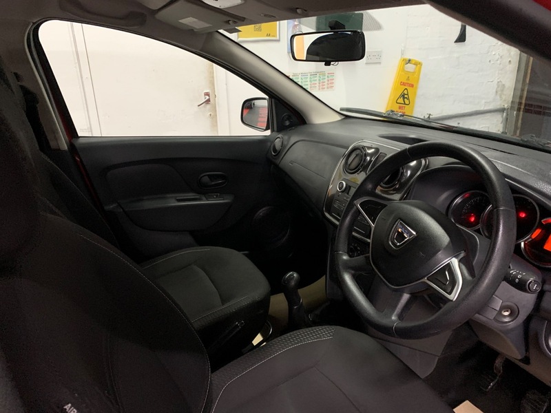 Used Dacia Sandero 2017 for sale - 77107343: Photo 25