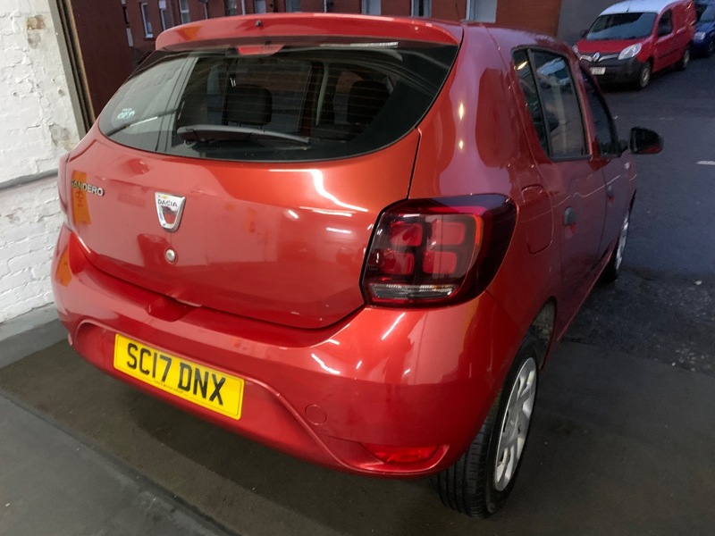 Used Dacia Sandero 2017 for sale - 77107343: Photo 29