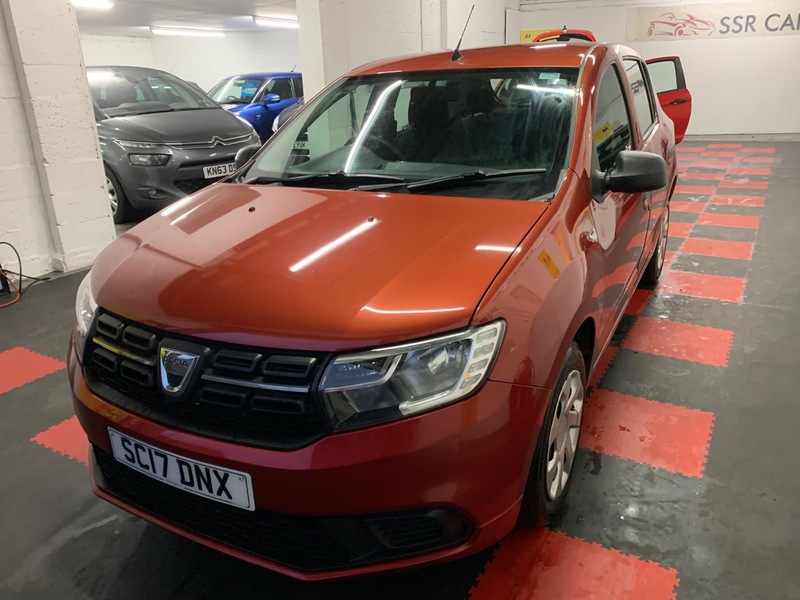 Used Dacia Sandero 2017 for sale - 77107343: Photo 4