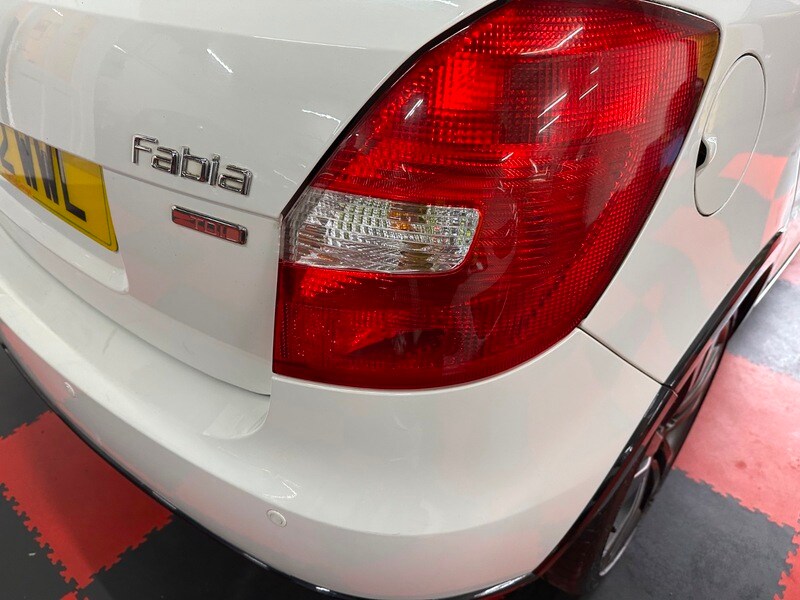 Used Skoda Fabia 2012 for sale - 76106397: Photo 47