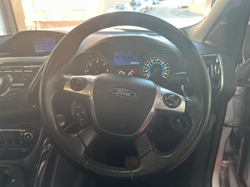 Used Ford Kuga 2014 for sale - 76093089: Photo 25