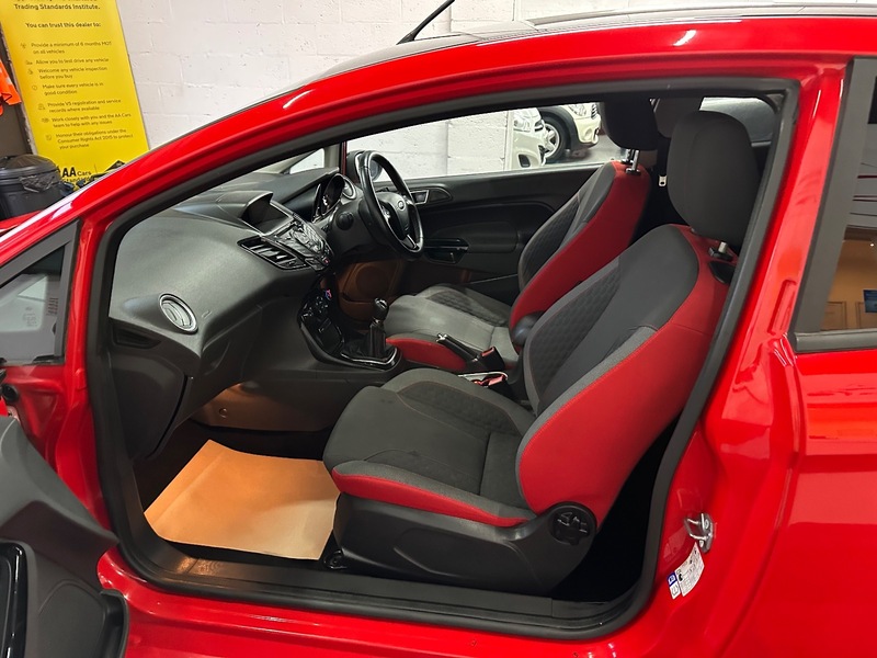 Used Ford Fiesta 2016 for sale - 77129211: Photo 14