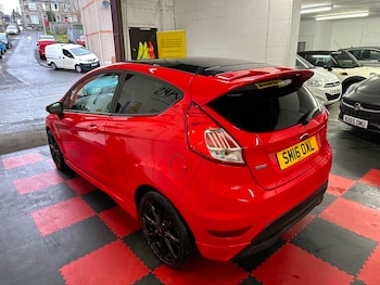 Used Ford Fiesta 2016 for sale - 77129211: Photo