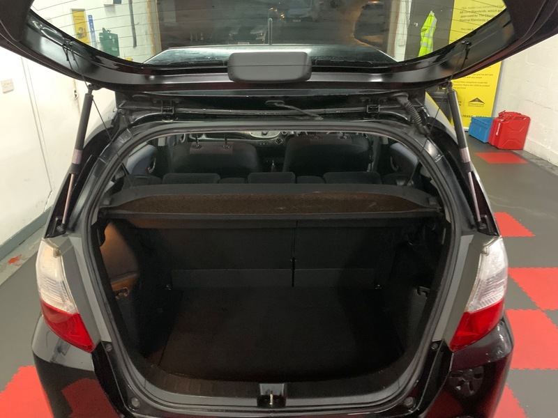 Used Honda Jazz 2010 for sale - 76740896: Photo 19