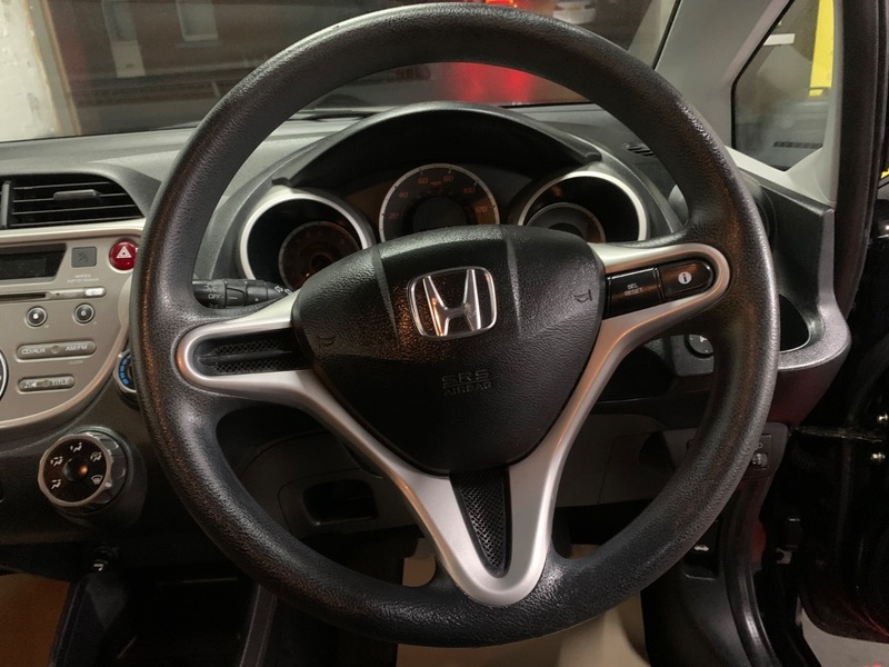 Used Honda Jazz 2010 for sale - 76740896: Photo 25