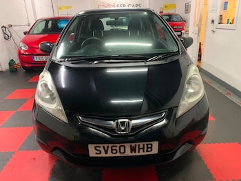 Used Honda Jazz 2010 for sale - 76740896: Photo