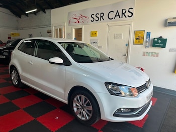 Used Volkswagen Polo 2014 for sale - 78997150: Photo