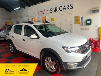 2014 - 1.5 dCi Ambiance Hatchback 5dr Diesel Manual Euro 5 (90 ps)