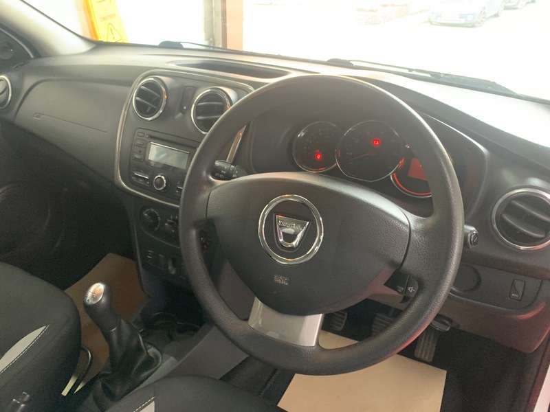 Used Dacia Sandero 2014 for sale - 76009759: Photo 25