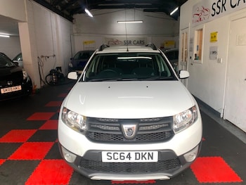 Used Dacia Sandero 2014 for sale - 76009759: Photo