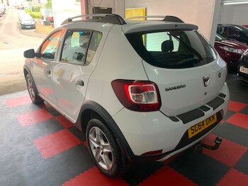 Used Dacia Sandero 2014 for sale - 76009759: Photo