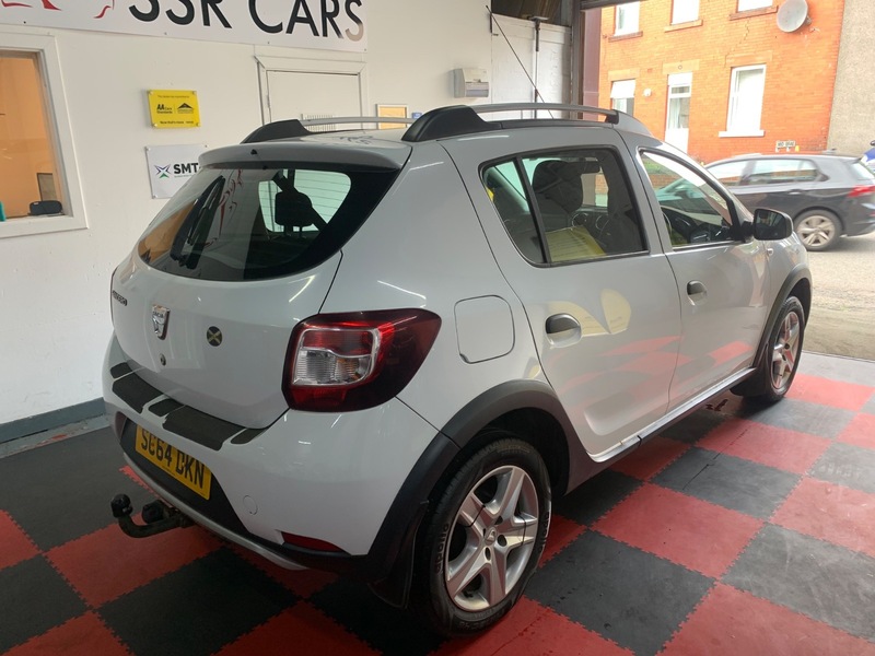 Used Dacia Sandero 2014 for sale - 76009759: Photo 6