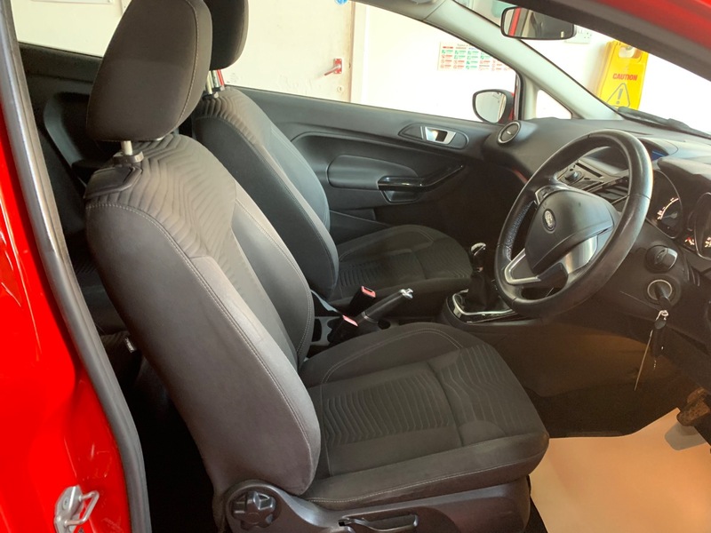 Used Ford Fiesta 2014 for sale - 76386931: Photo 25