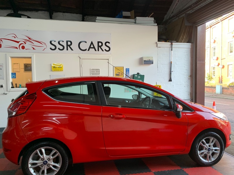 Used Ford Fiesta 2014 for sale - 76386931: Photo 8