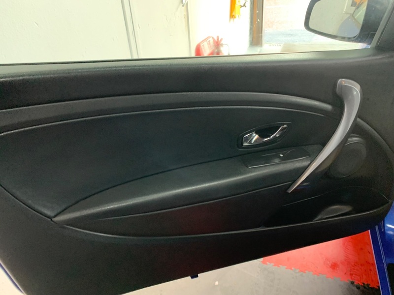 Used Renault Megane 2014 for sale - 77107342: Photo 17