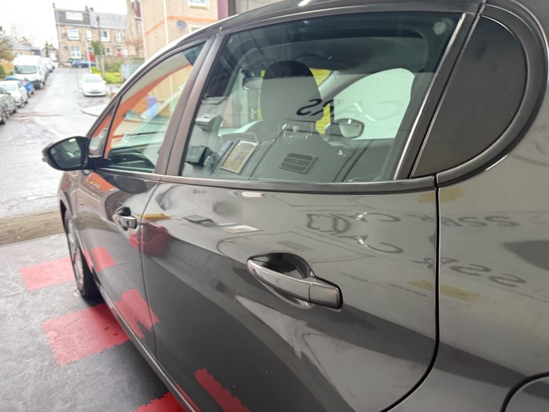 Used Peugeot 208 2018 for sale - 76583012: Photo 16