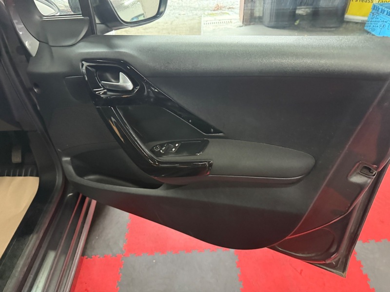 Used Peugeot 208 2018 for sale - 76583012: Photo 27