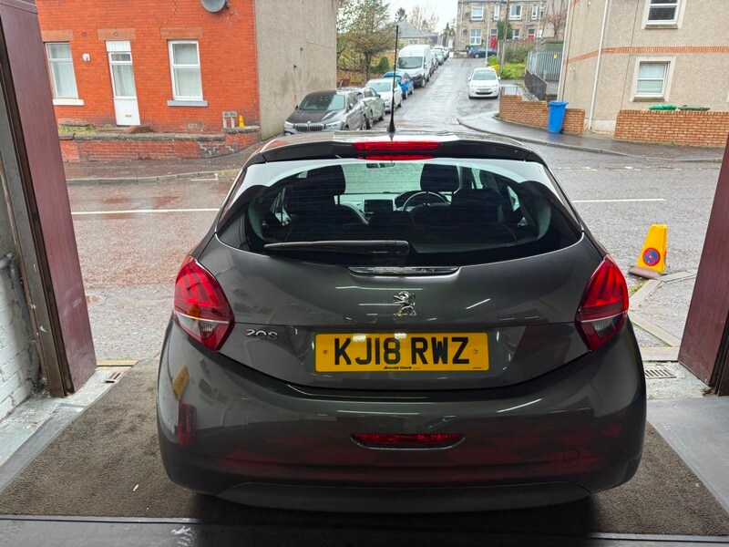 Used Peugeot 208 2018 for sale - 76583012: Photo 35