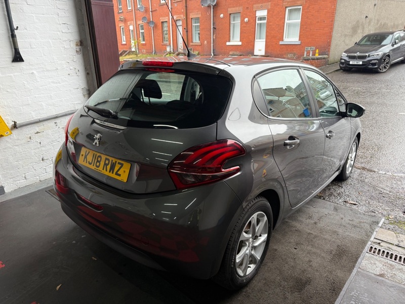 Used Peugeot 208 2018 for sale - 76583012: Photo 36