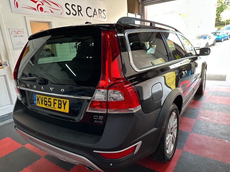 Used Volvo XC70 2015 for sale - 77027732: Photo 6