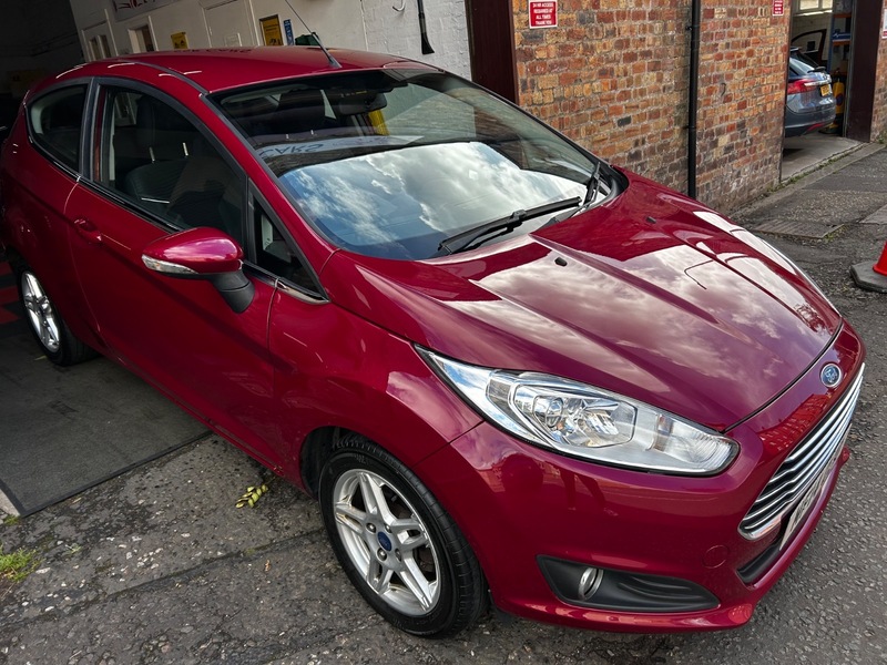 Vehicle 28