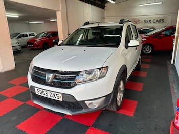 Used Dacia Sandero 2015 for sale - 79187358: Photo