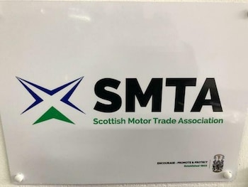 Used Volvo V40 2013 for sale - 76798956: Photo