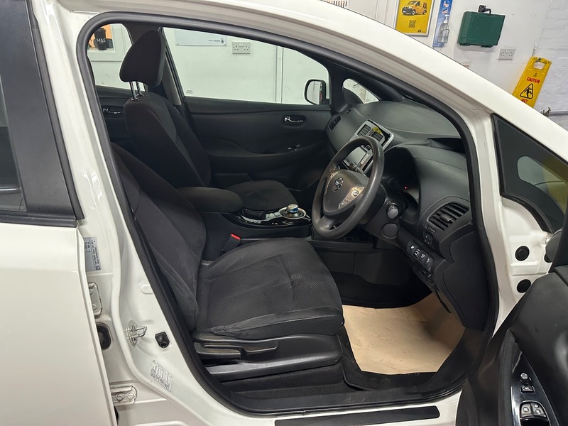 Used Nissan Leaf 2016 for sale - 77643384: Photo 24