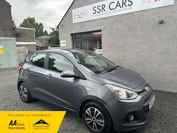 Used Hyundai i10 2014 for sale - 79643771: Photo