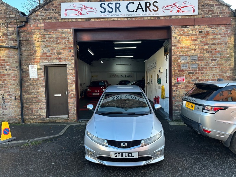 Used Honda Civic 2011 for sale - 76740900: Photo 23