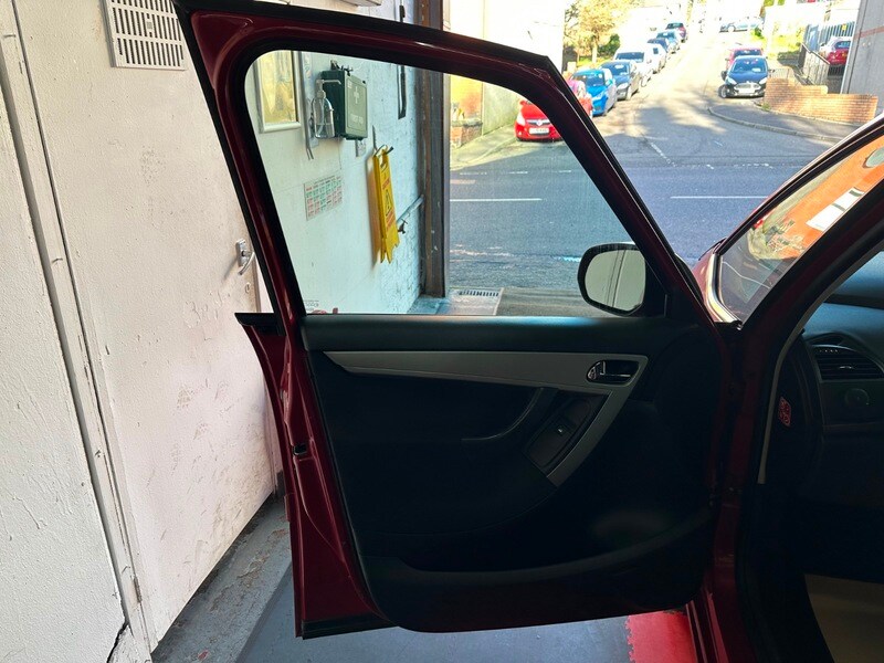 Used Citroen C4 Picasso 2011 for sale - 77805638: Photo 13