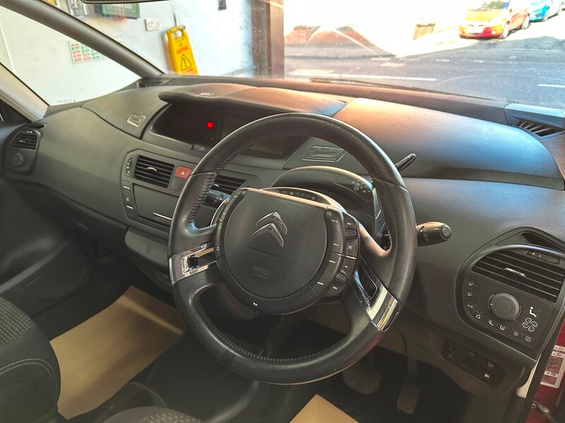 Used Citroen C4 Picasso 2011 for sale - 77805638: Photo 24