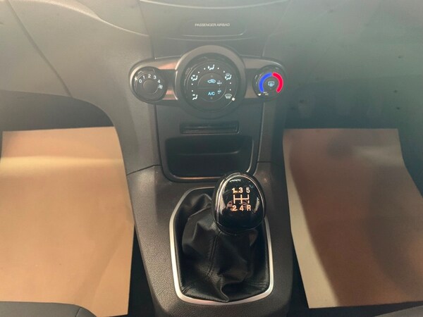 Used Ford Fiesta 2014 for sale - 76211044: Photo 16
