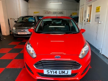 Used Ford Fiesta 2014 for sale - 76211044: Photo 2