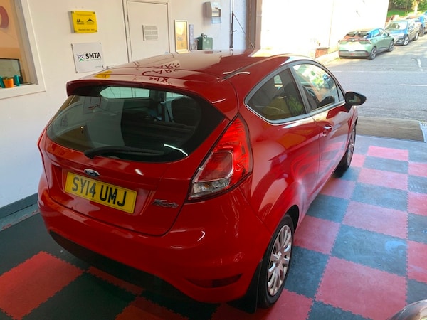 Used Ford Fiesta 2014 for sale - 76211044: Photo 6