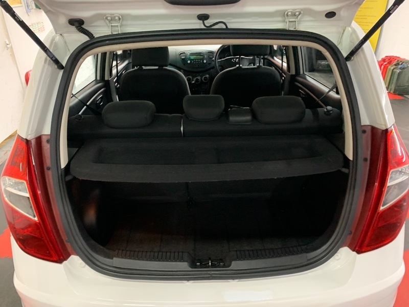 Used Hyundai i10 2013 for sale - 77101126: Photo 19