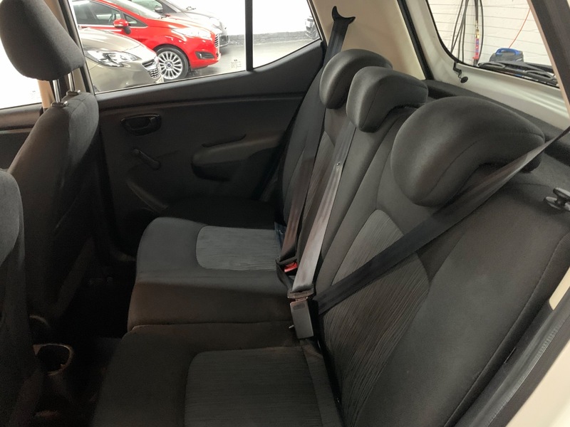 Used Hyundai i10 2013 for sale - 77101126: Photo 20