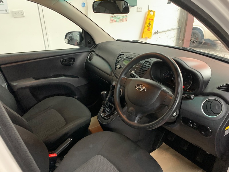 Used Hyundai i10 2013 for sale - 77101126: Photo 21