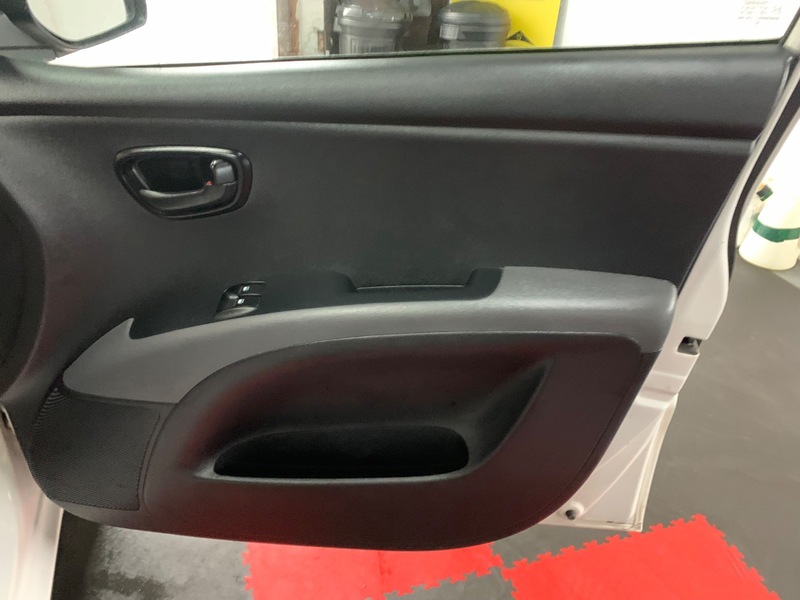 Used Hyundai i10 2013 for sale - 77101126: Photo 22