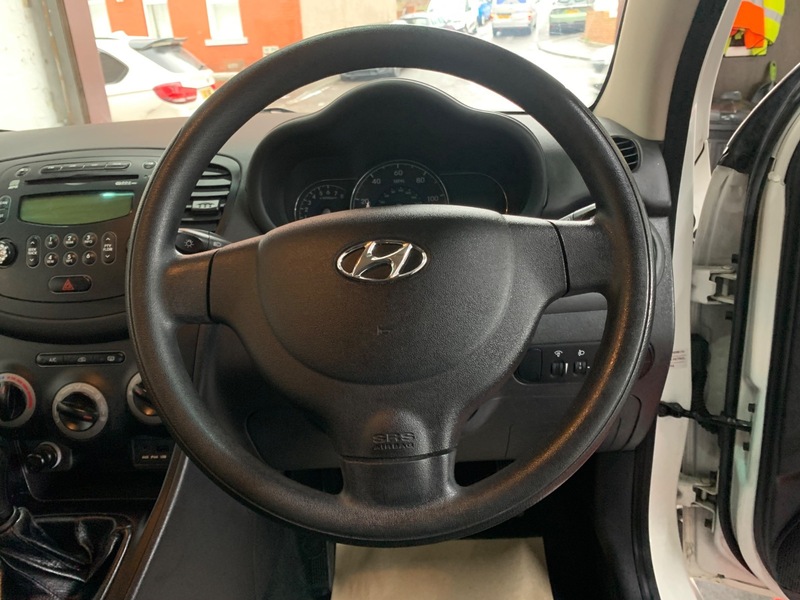 Used Hyundai i10 2013 for sale - 77101126: Photo 25