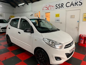 Used Hyundai i10 2013 for sale - 77101126: Photo