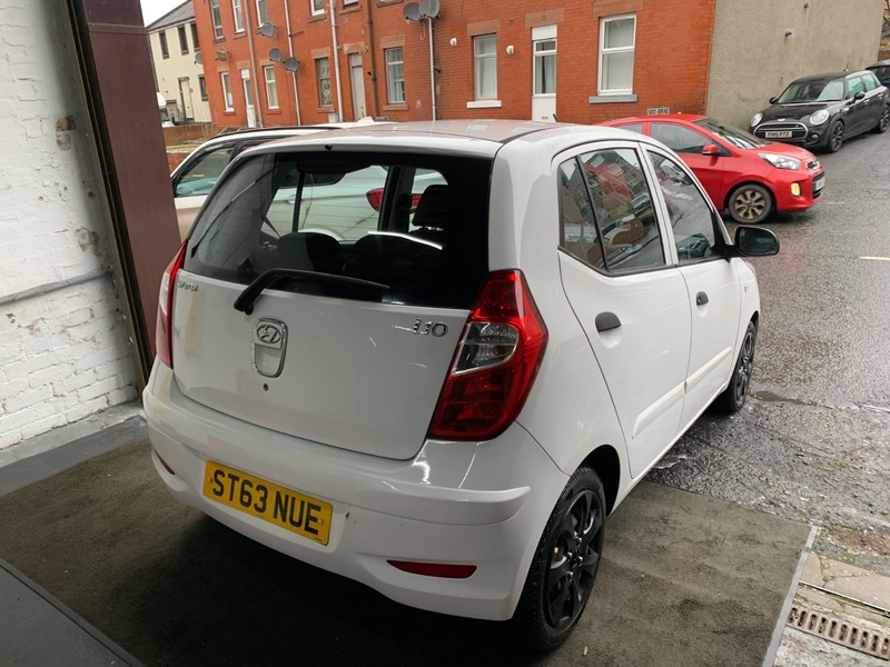 Used Hyundai i10 2013 for sale - 77101126: Photo 30