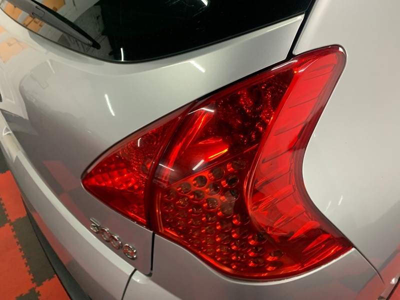 Used Peugeot 3008 2011 for sale - 77643412: Photo 10